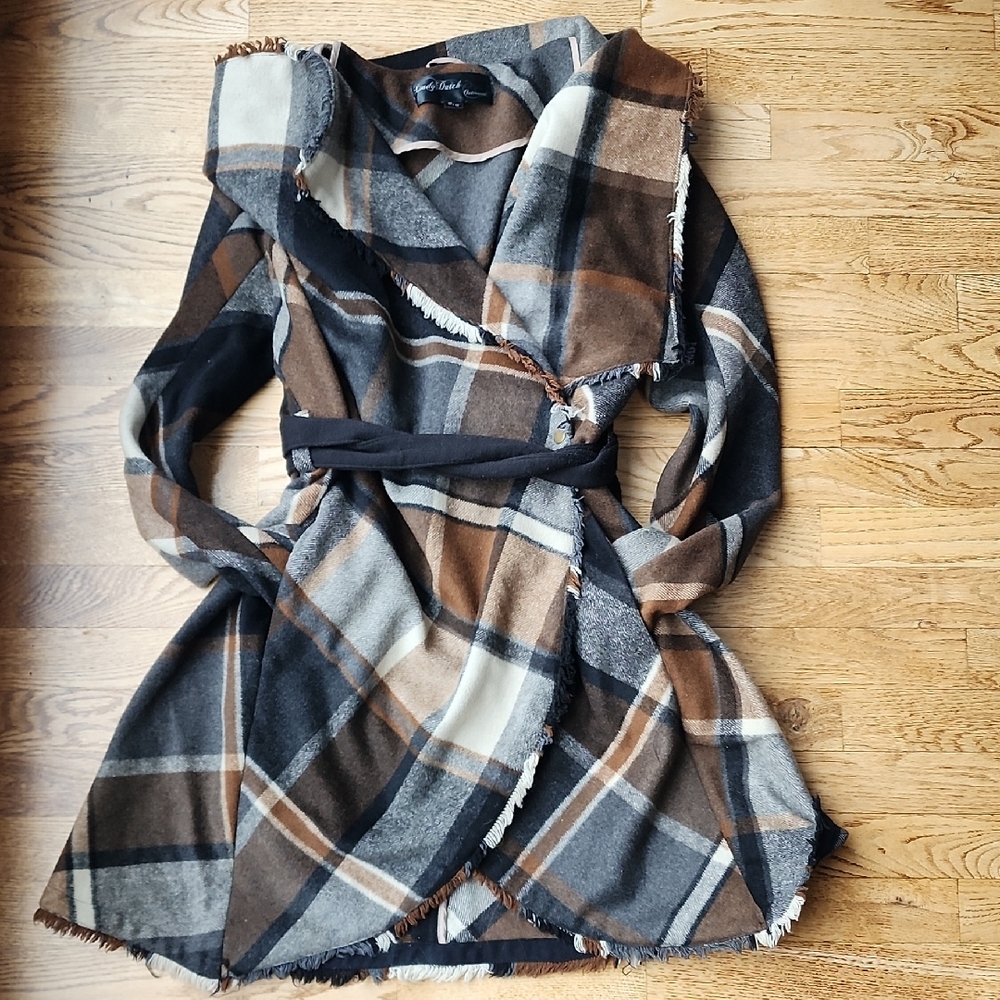 (M) Lady Dutch Black & Brown Wrap Jacket Elegant Design Fall Modern Fringe Cozy